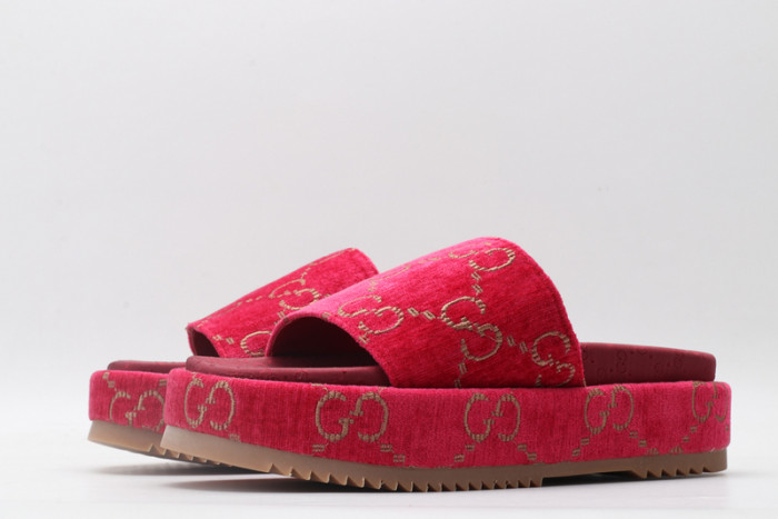 GUI SANDAL