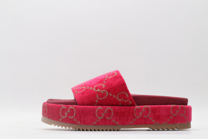 GUI SANDAL