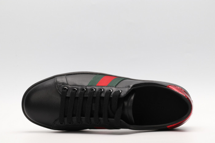 GUI SNEAKER
