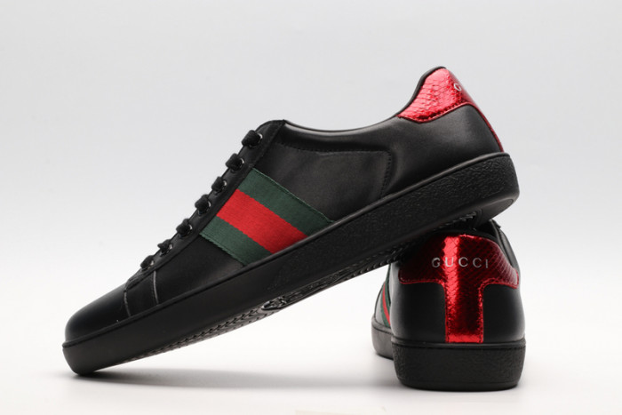GUI SNEAKER