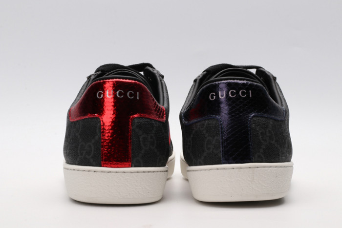 GUI SNEAKER