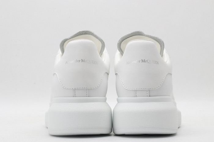 ALEX MCQU SNEAKER