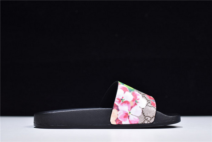 GUI SANDAL