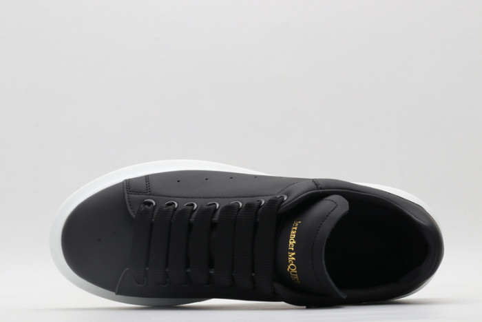 ALEX MCQU SNEAKER