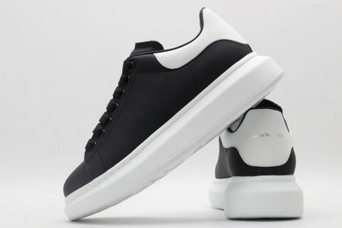 ALEX MCQU SNEAKER