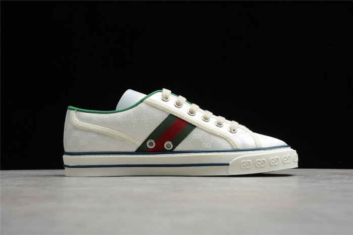 GUI SNEAKER