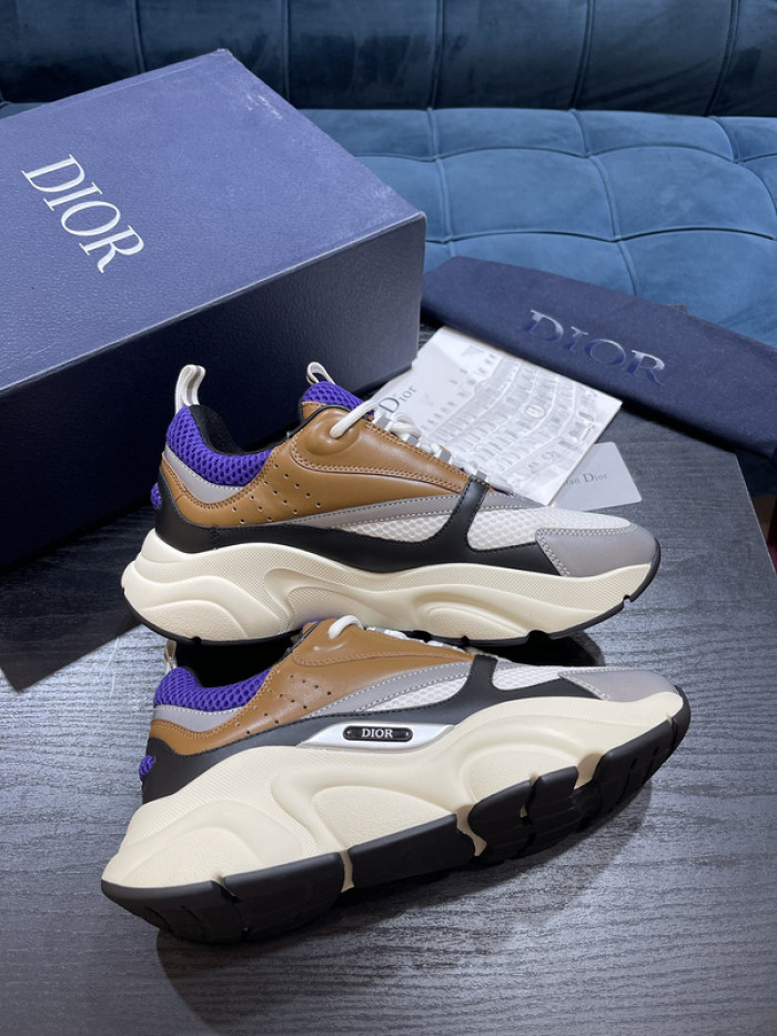 D10R SNEAKER
