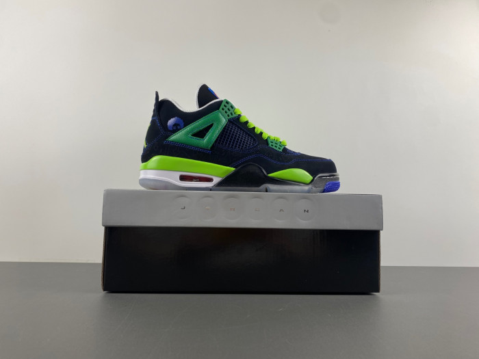 Air Jordan 4 Retro