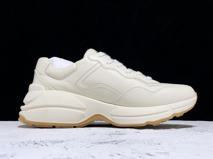 GUI SNEAKER