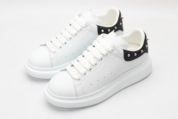 ALEX MCQU SNEAKER