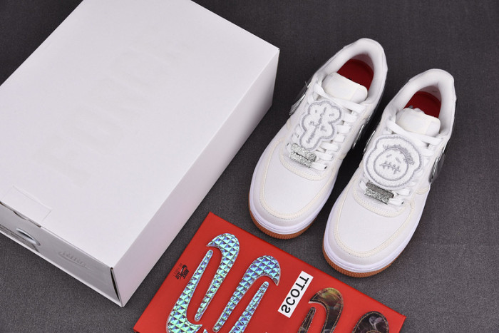 AIR FORCE 1 LOW TRAVIS SCOTT AQ4211-101