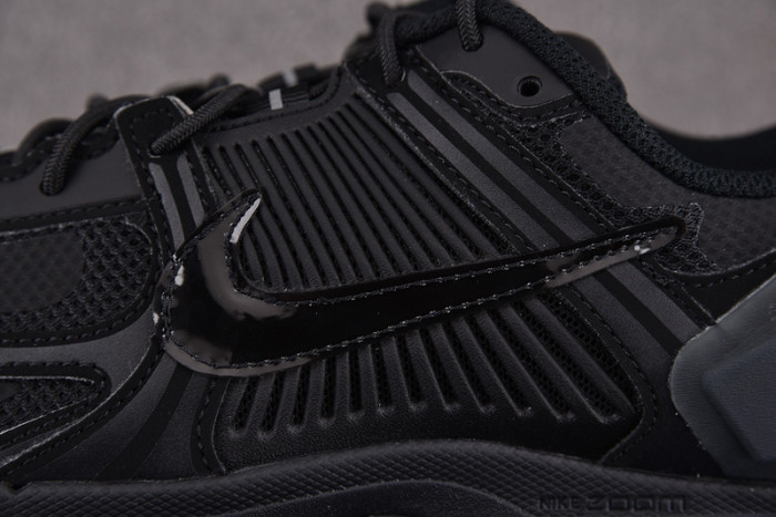 Nike Zoom Vomero 5 A Cold Wall Black AT3152-001