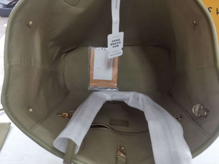 L0VT BAG