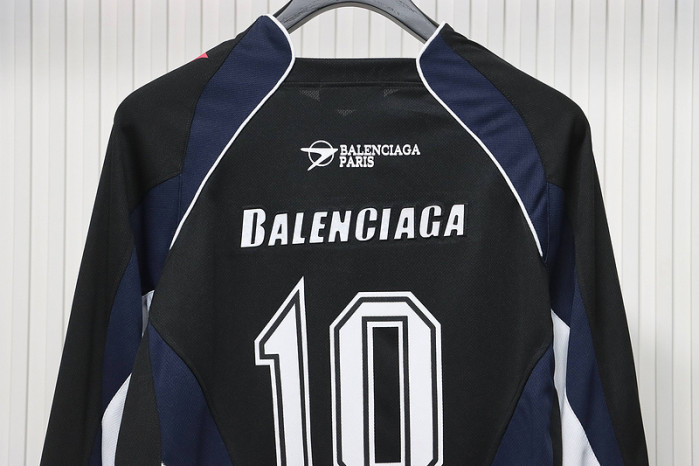 balenc1g& shirt