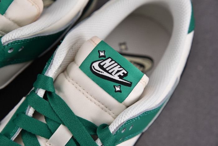 Dunk Low SE “Lottery” DR9654-100