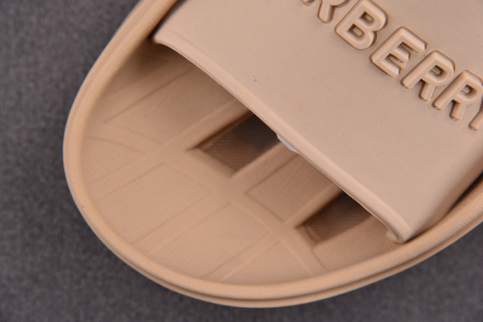 BUB SANDAL