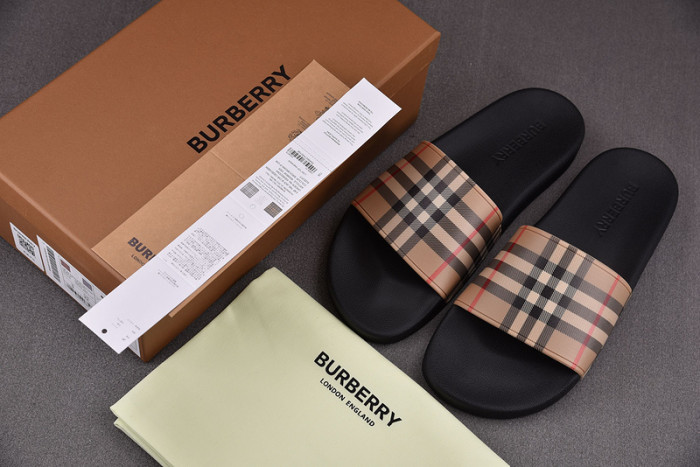 BUB SANDAL