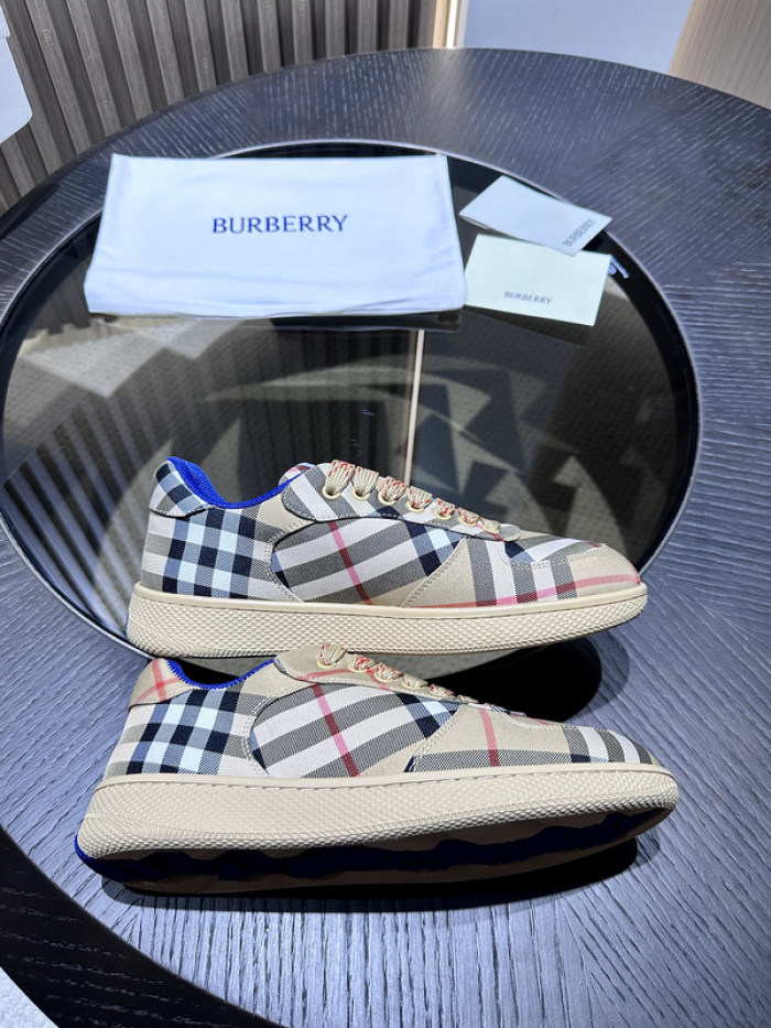 BUB sneaker