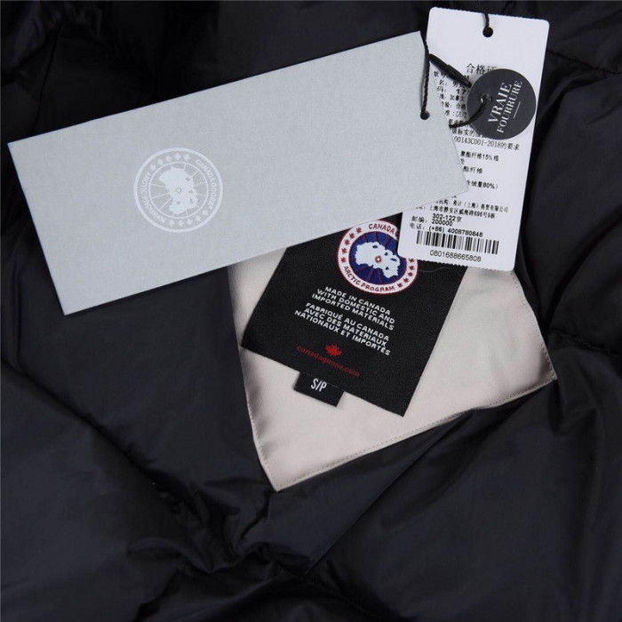 C&NA* G00SE down jacket
