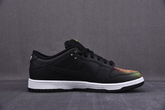 CIVILIST X NIKE DUNK LOW PRO SB QS