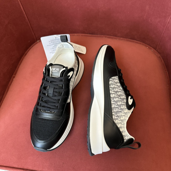 D10R B25 SNEAKER