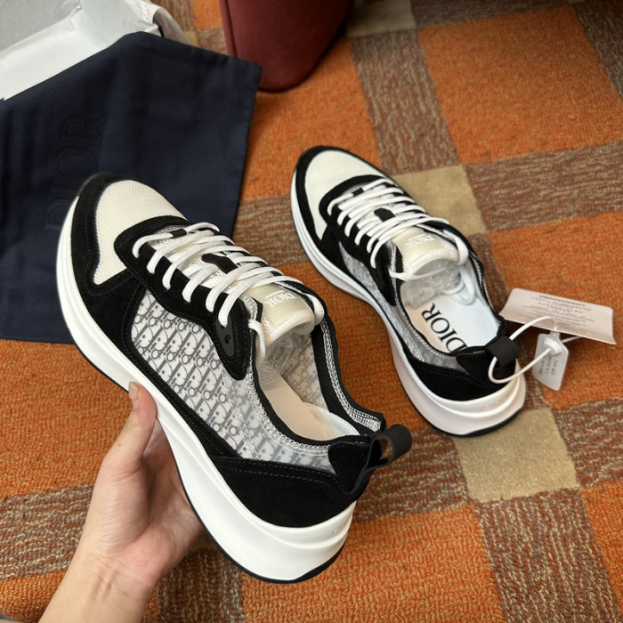 D10R B25 SNEAKER