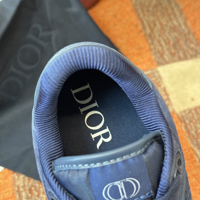 D10R B27 LOW SNEAKER
