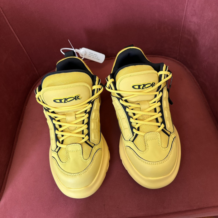 D10R B57 SNEAKER