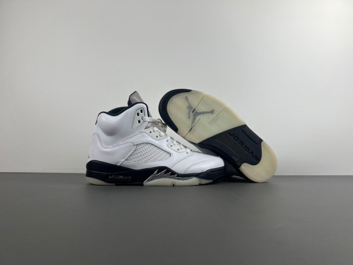 AIR JORDAN 5 RETRO