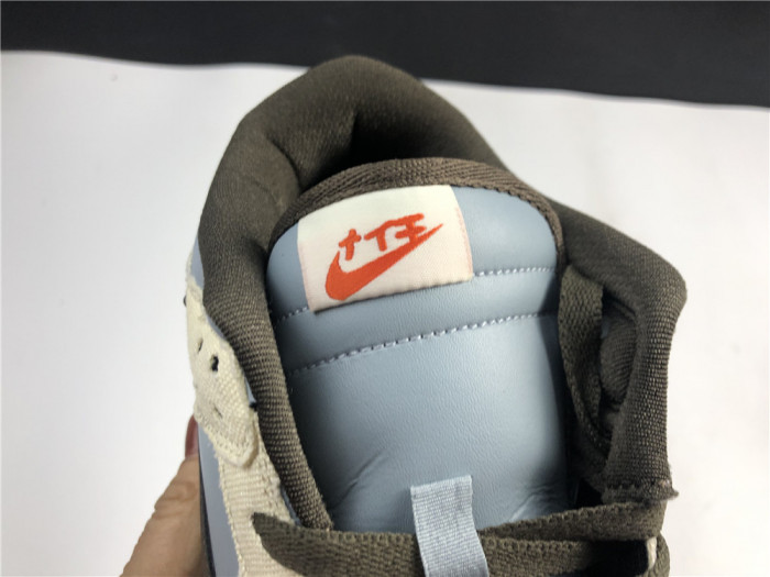 TRAVIS SCOTT X PLAYSTATION X NK SB DUNK LOW CU1726-800