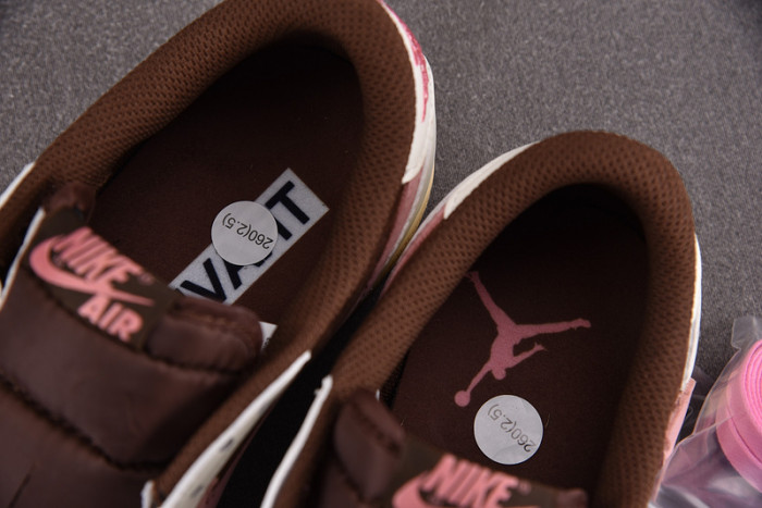 Travis Scott x Air Jordan 1 Low OG “Dark Pony/Pink Oxford” DZ4137-206