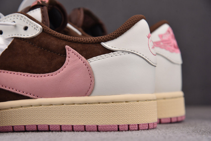 Travis Scott x Air Jordan 1 Low OG “Dark Pony/Pink Oxford” DZ4137-206