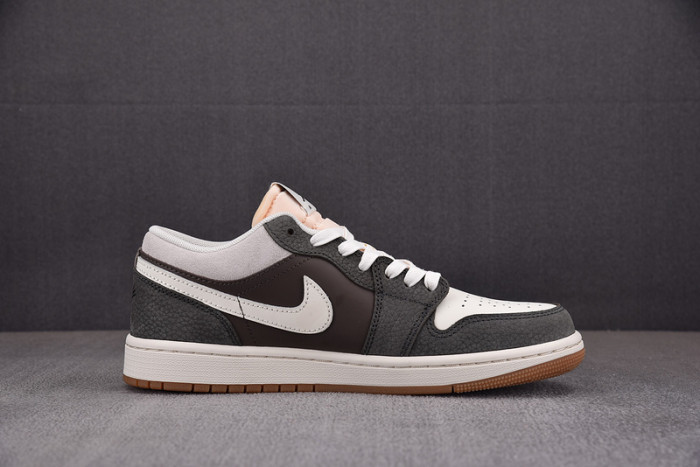 Air Jordan 1 Low SNKRS Day Korea Magpie (2023) FD0399-004