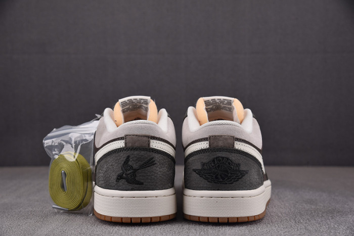 Air Jordan 1 Low SNKRS Day Korea Magpie (2023) FD0399-004