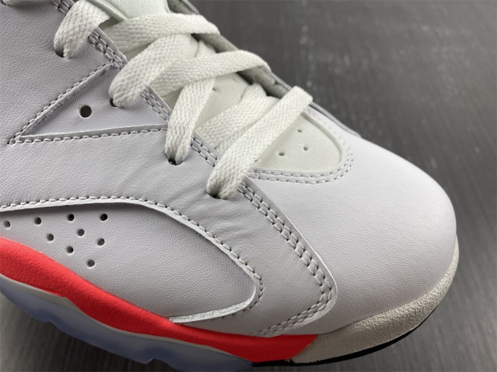 AIR JORDAN 6 RETRO