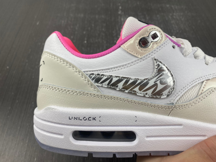 Nike Air Max 1 Unlock Your Space FN0608-101