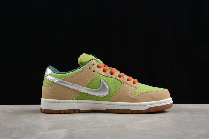 Nike SB Dunk Low Escargot FQ7585-200