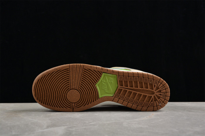Nike SB Dunk Low Escargot FQ7585-200