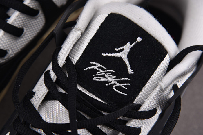 Air Jordan 4 RM Canyon Rust FQ7939-100