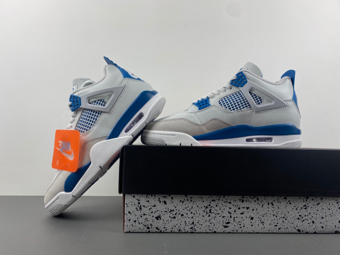 Air Jordan 4 Retro