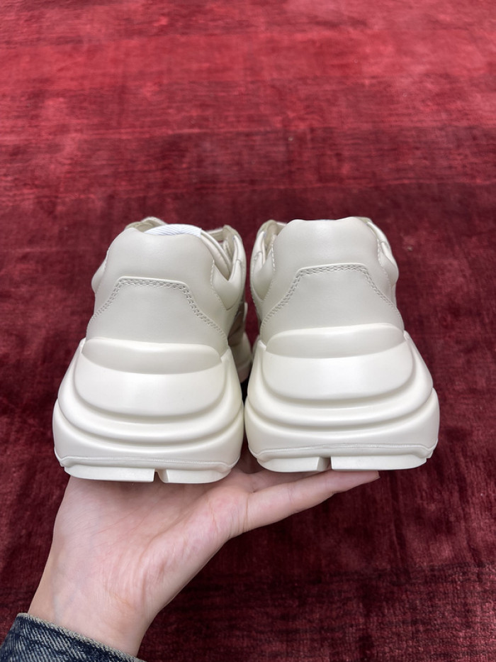 GUI SNEAKER