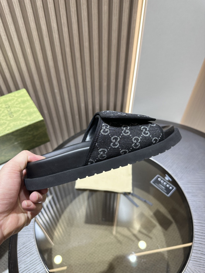 GUI SANDAL