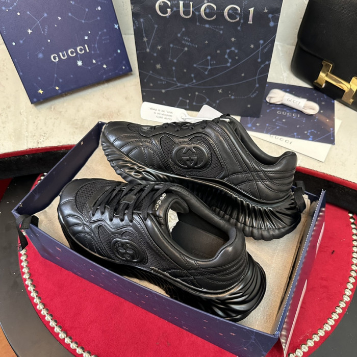 GUI SNEAKER