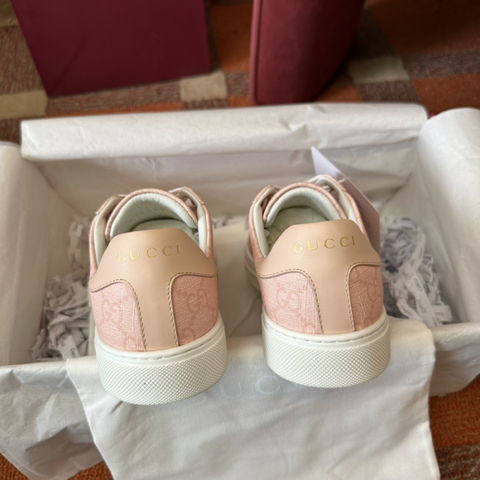 GUI SNEAKER