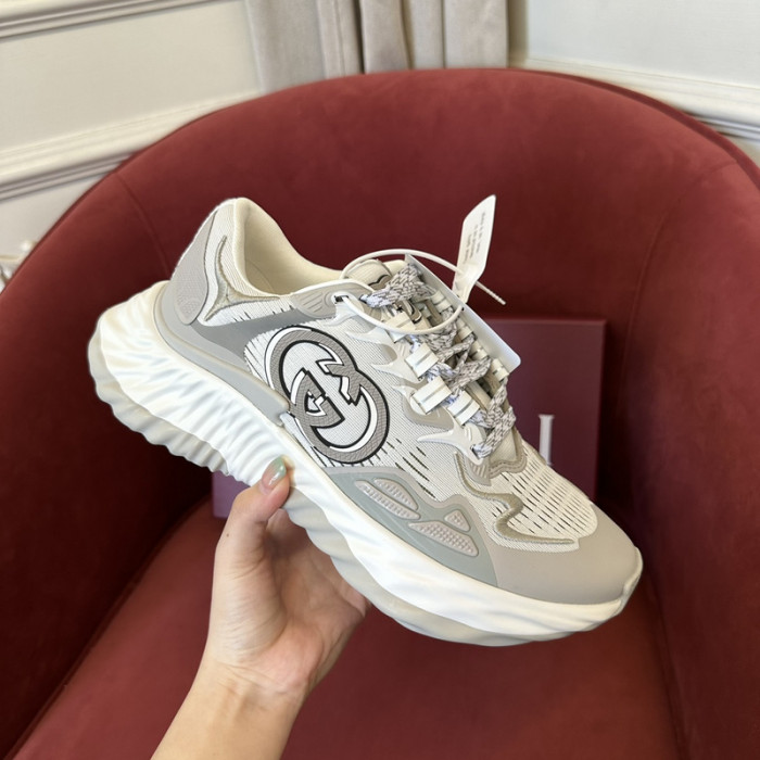 GUI SNEAKER