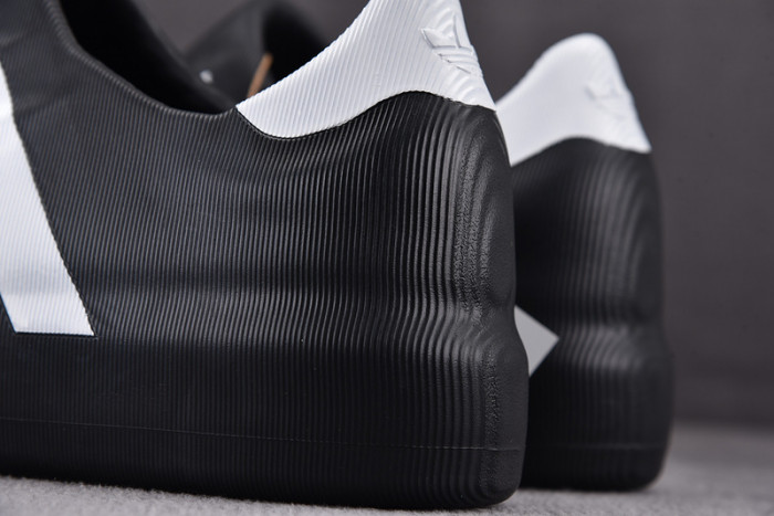 ad originals adifom S*perstar hq8752