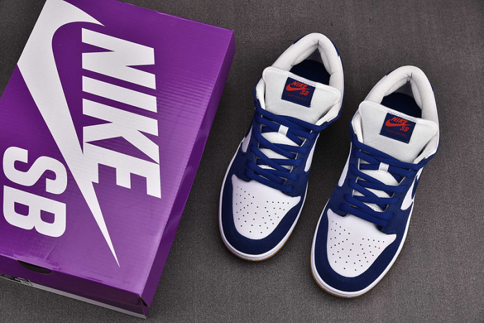 Nike SB Dunk Low Los Angeles Dodgers DO9395-400