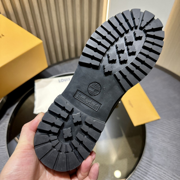 L0VT boot