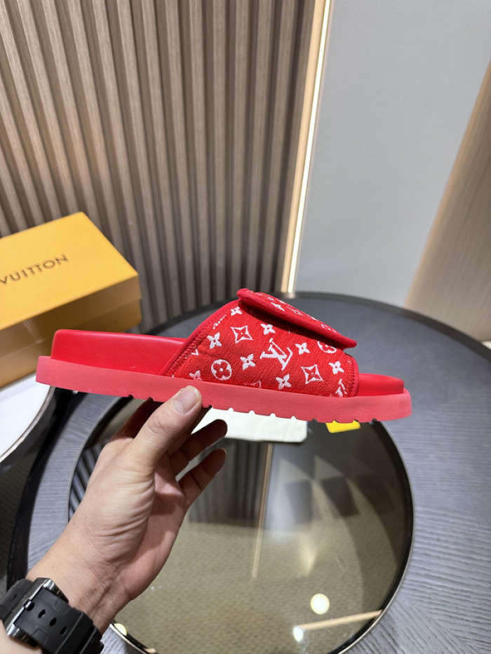 L0VT SANDAL