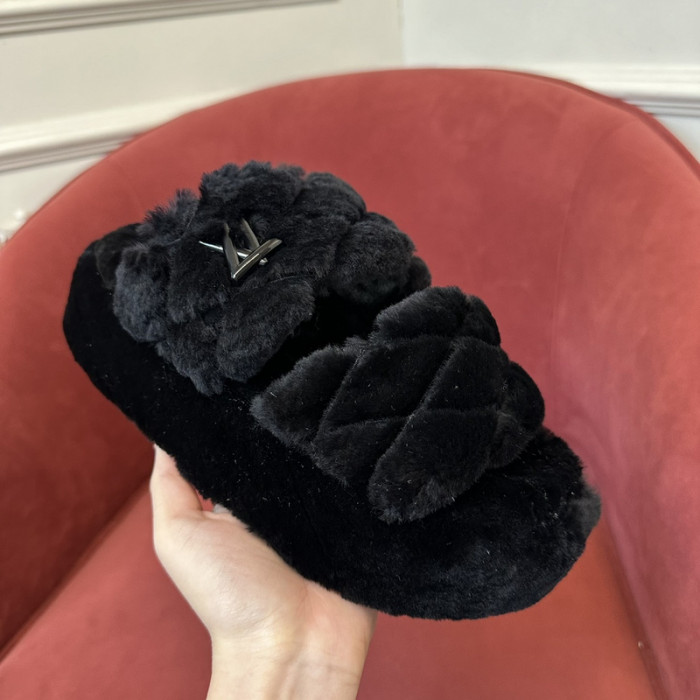 L0VT SANDAL